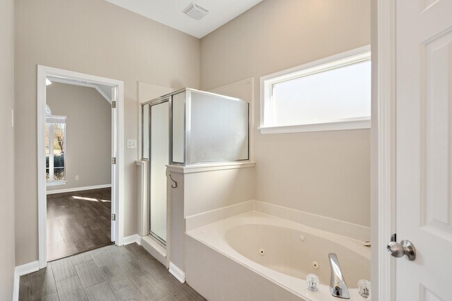 Building Photo - 7775 Shadow Elm Ln