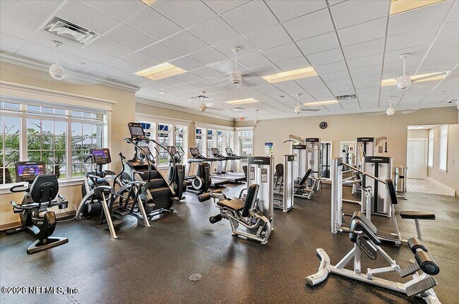 Building Photo - 444 Ness Cir