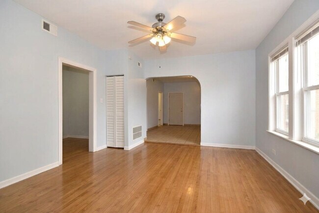 Building Photo - 4352 S Talman Ave