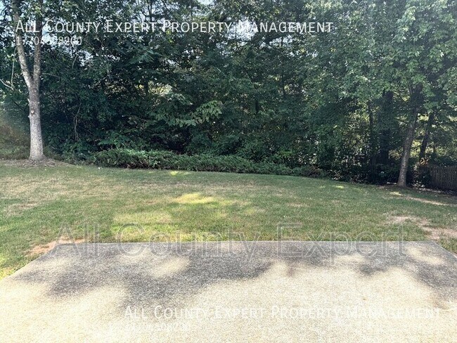 Building Photo - 3670 Fedorite Walk