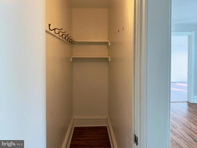 Building Photo - 14 Third Unit 3