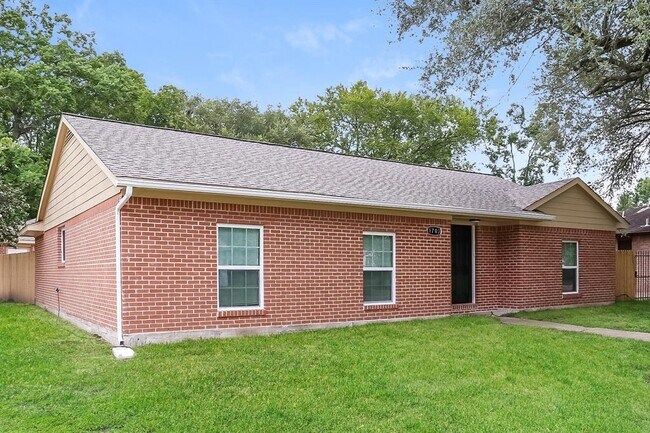 Building Photo - 1703 Willow Mill Dr