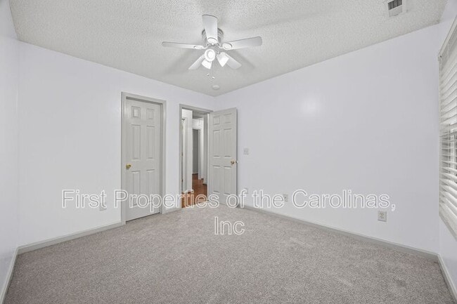 Building Photo - 740 Morningside Dr