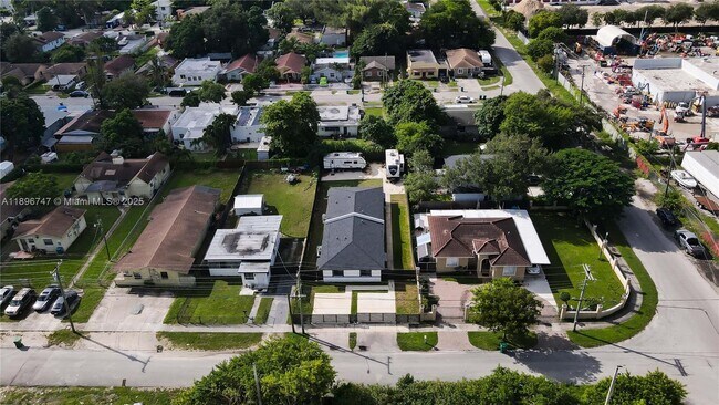 Building Photo - 2492 NW 44th St