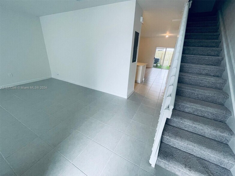 Building Photo - 12841 SW 243rd Ter