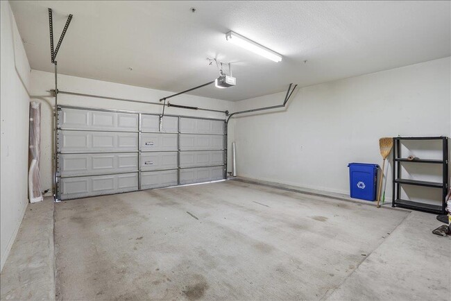 Building Photo - 11203 Ranch to Market Rd 2222