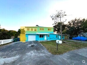 Building Photo - 766 NW 42nd St