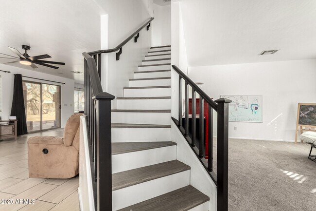 Building Photo - 8812 N 67th Dr
