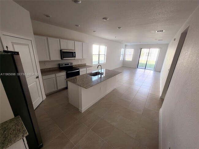 Building Photo - 12925 SW 267th St