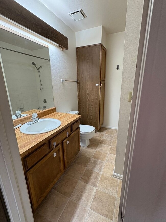 Building Photo - 2 Bedroom with a Wood Burning Stove