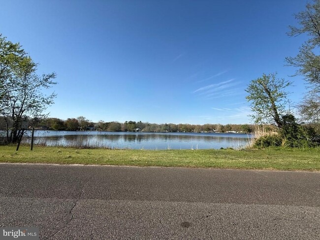 Building Photo - 1452 14th Ave