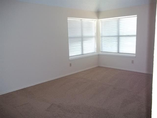 Building Photo - 936 Ember Ln