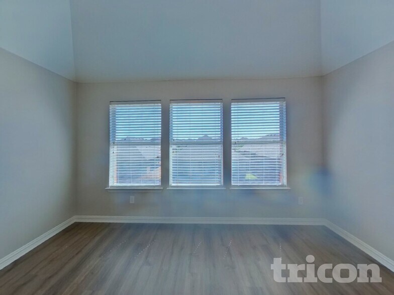 Building Photo - 7814 Longbow Ln