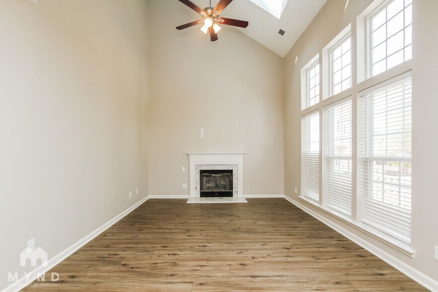 Building Photo - 3535 Betterton Ln