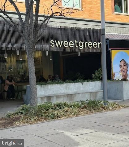 Building Photo - 2141 I St NW