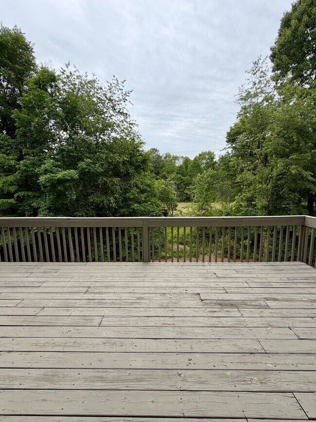 Building Photo - Stunning 5BR Retreat in Gated Village at Telfair