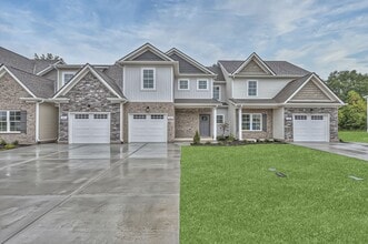 Building Photo - 1/2 OFF First Month!!...Beautiful 3 Bedroom Townhome in Manchester!
