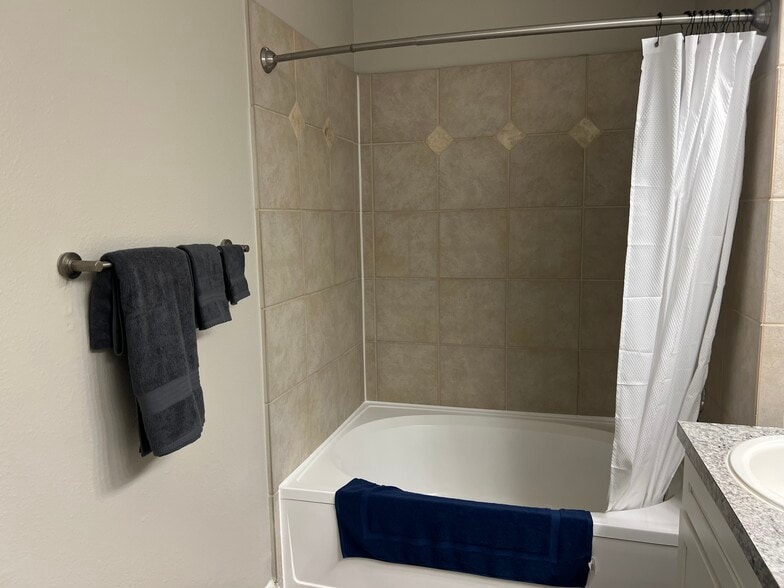 Building Photo - 8515 Highway 26