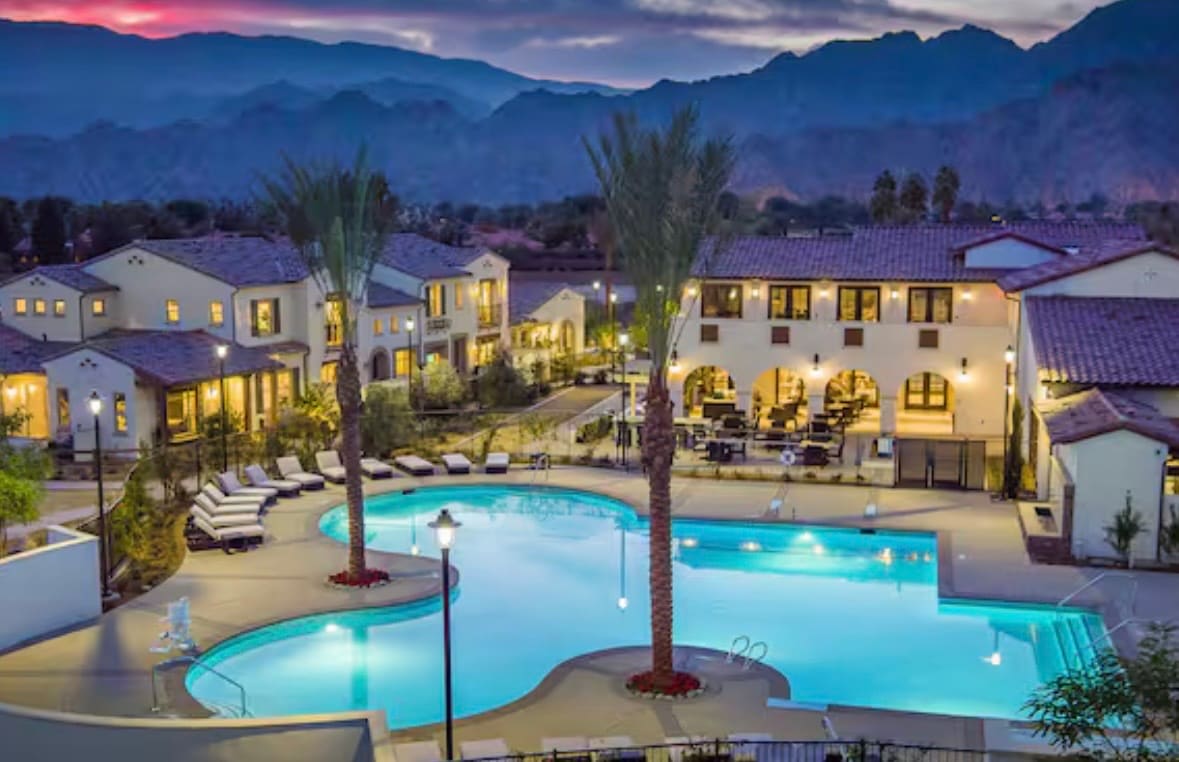 Building Photo - 80248 Whisper Rock Way