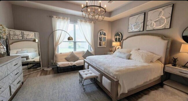 Building Photo - 26507 Grey Sparrow Dr