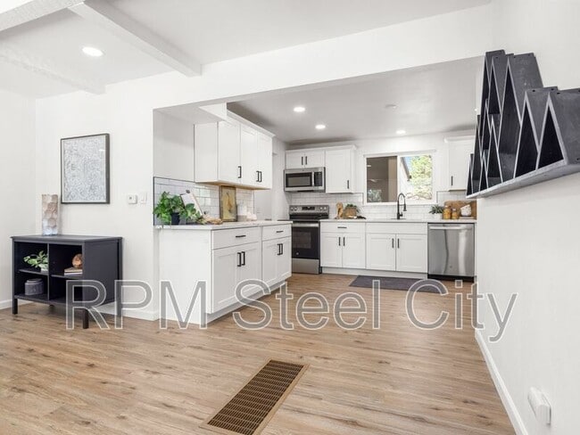 Building Photo - 62 Louis Nelson Rd