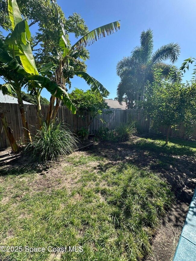 Building Photo - 1354 Enclave Dr