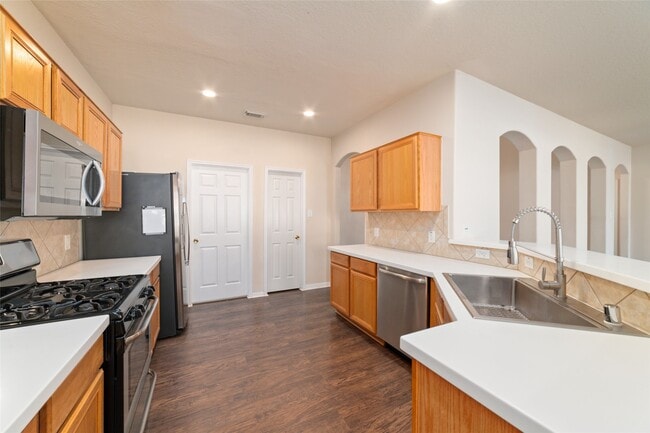 Building Photo - 18510 Lodgepole Pine St