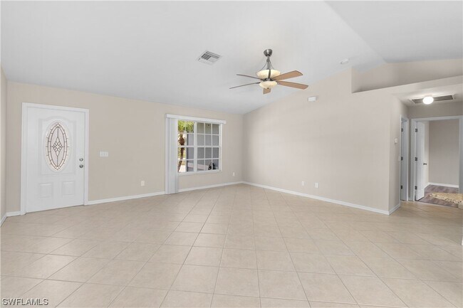 Building Photo - 2721 SW 12th Ave