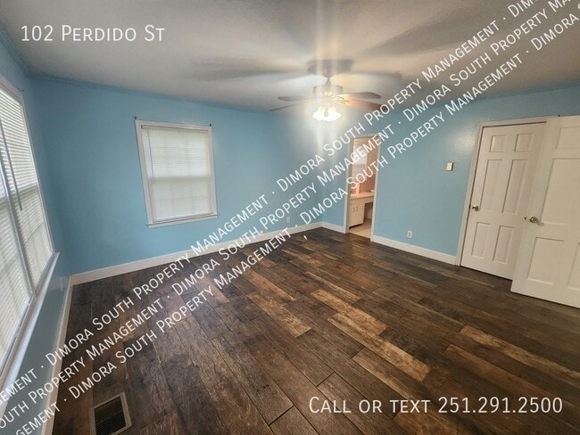 Building Photo - 102 Perdido St