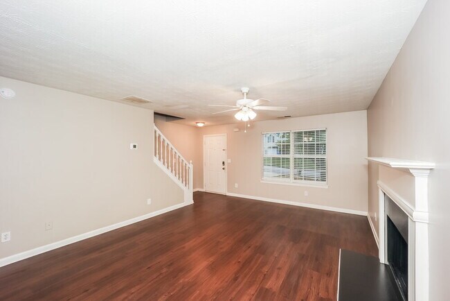 Building Photo - 3234 Diamond Bluff