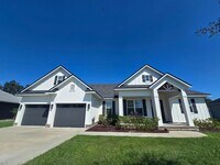 Building Photo - Beautiful 3-Bedroom, 3-Bath Home with Bonu...