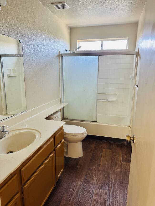 Building Photo - 148 Haviture Way