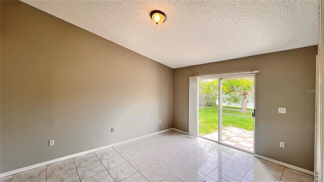 Building Photo - 3234 Windmill Point Blvd