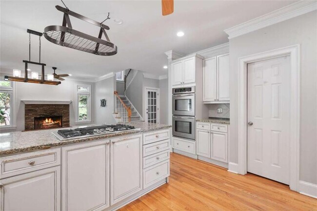 Building Photo - 1230 Old Home Pl Ct
