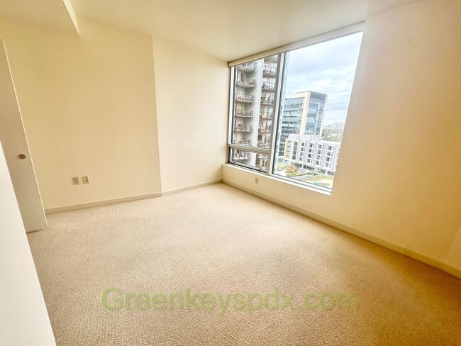Building Photo - Spacious, open-concept 1-bedroom 16th floo...