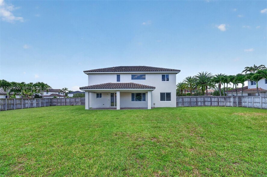 Building Photo - 20943 SW 133rd Ave