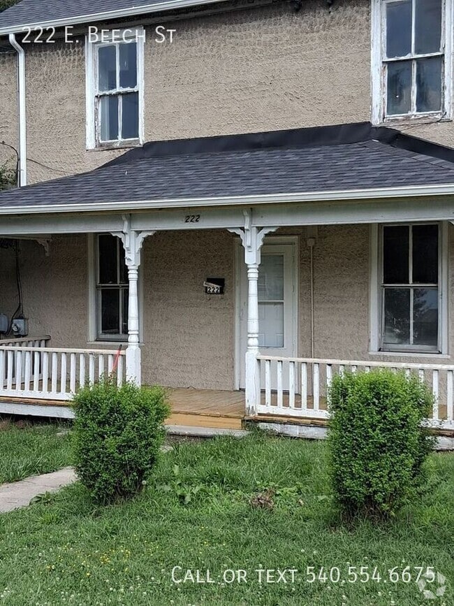 Building Photo - 222 E Beech St
