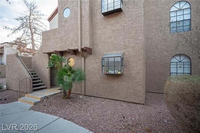Building Photo - 2969 Juniper Hills Blvd