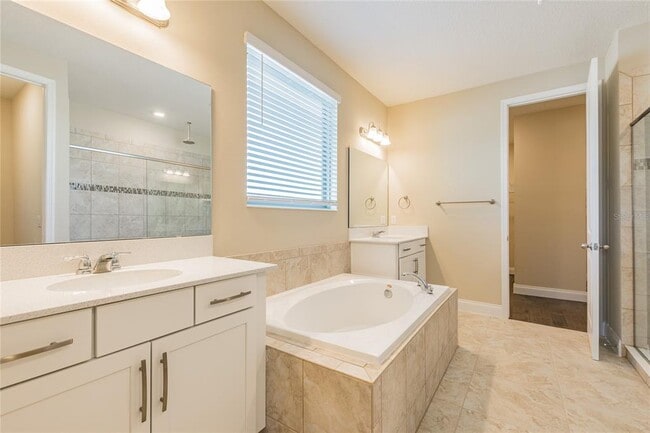 Building Photo - 8278 Procida Isle Ln