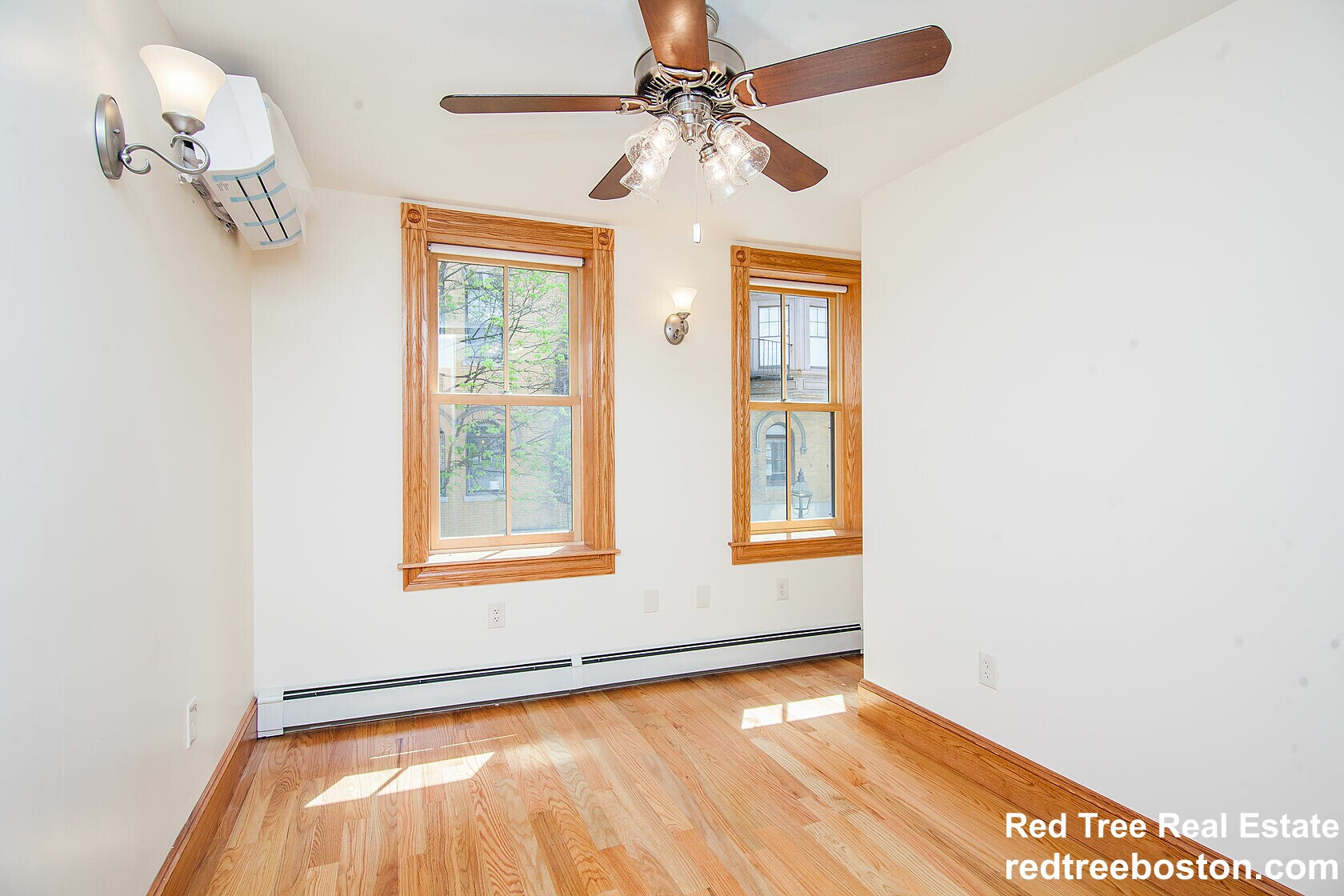 Unit 2 & 4 - 29 Phillips St