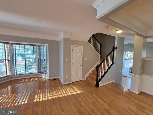 Building Photo - 7738 Heritage Woods Way