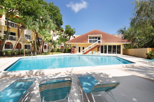 Building Photo - 7701 Camino Real