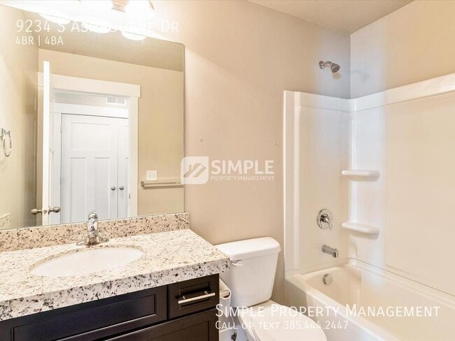 Building Photo - 9234 Ashbourne Dr