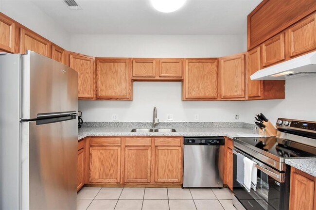 Building Photo - 8106 Rhobell St