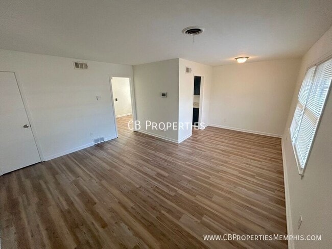 Building Photo - 5423 Bannock St