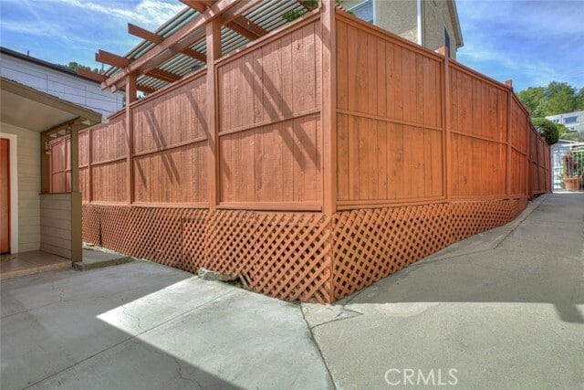 Building Photo - 4018 Somers Ave