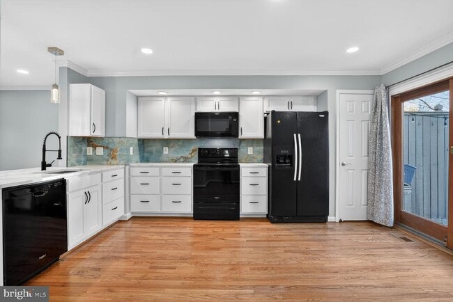 Building Photo - 12859 Mill House Ct