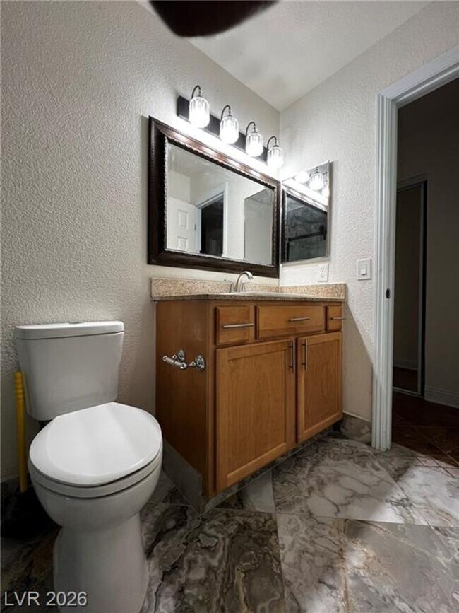 Building Photo - 3151 N Soaring Gulls Dr