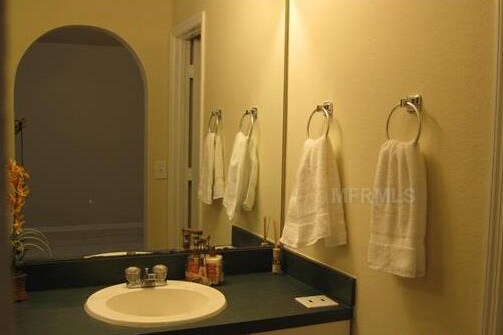 Building Photo - AWESOME 3/2 Home in East Orlando