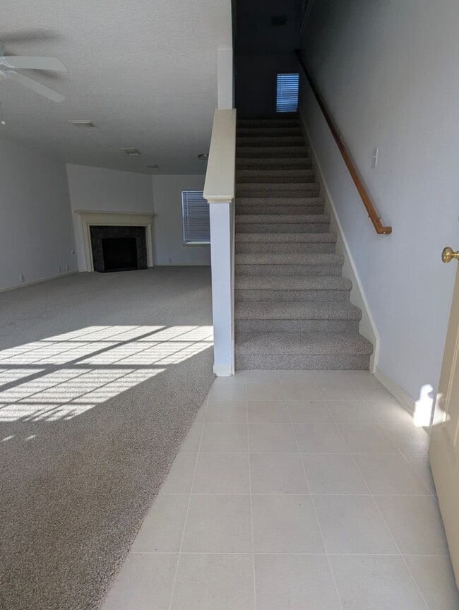 Building Photo - 13422 Sarento Village